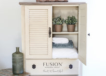 Load image into Gallery viewer, Plaster Pint of Paint